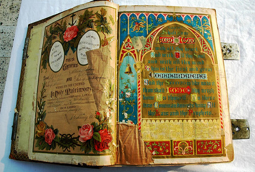Photo of 120-year-old Bible.