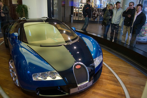 Bugatti Veyron Showroom Pic