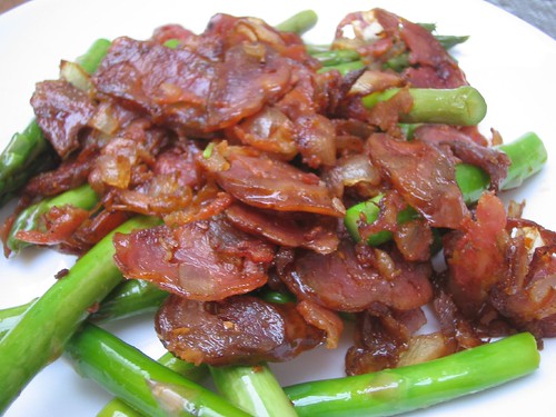 asparagus with chinese sausages