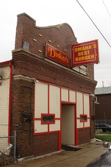 Dinker's Bar -n- Grill