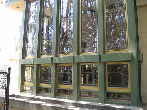 Hollyhock House windows