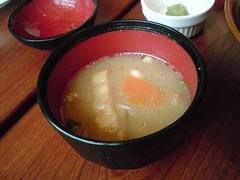 [吃] 和民居食屋 (10)_味噌湯