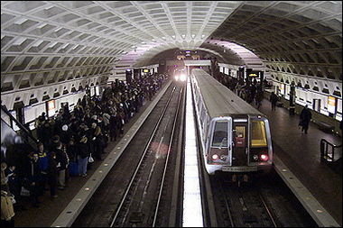 Crowds on the subway, Washington, DC