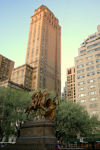 Grand Army Plaza and Hotel Pierre