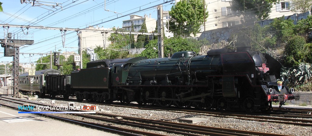 La 241 P 17 en gare de Marseille-Blancarde