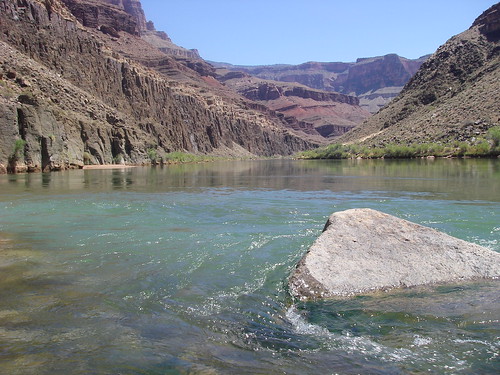 Grand Canyon at the Tapeats Creek & Colorado River confluence looking east