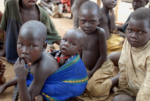 Niños desplazados en Patongo, al norte de Uganda
