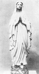Statue N.D. de Lourdes, Bordeaux