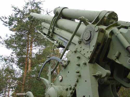 Anti-aircraft cannon