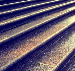 escaleras, piedra, lluvia por Fotógrafo Accidental