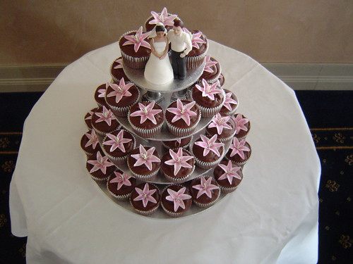Cupcake Wedding Cake Designs, Cupcake Wedding Cake Design Ideas, Cupcake Wedding Cake Design Pictures