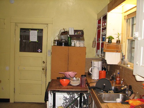 7827 SE Carlton - kitchen3