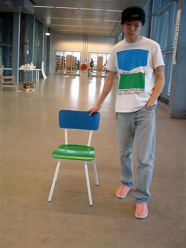 Graniph Tee and Chair
