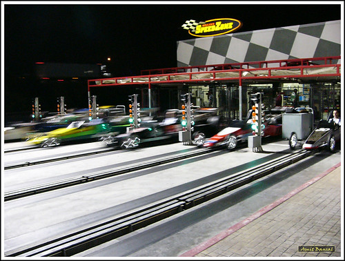 Dragsters off to a flying start at Speedzone in LA