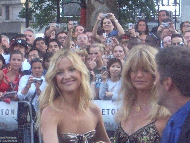 Kate Hudson and Her mather,London by Gilmar Martins