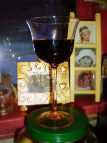 Floating wine glass 1