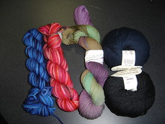 Knit Happens yarn