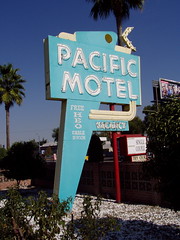 20051017 Pacific Motel