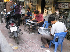Engraves in Ha Noi Old Quarter
