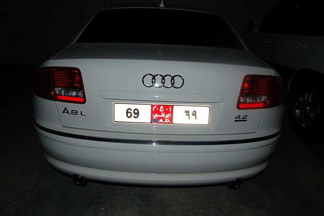 mn~ad 69 red audi a8 42