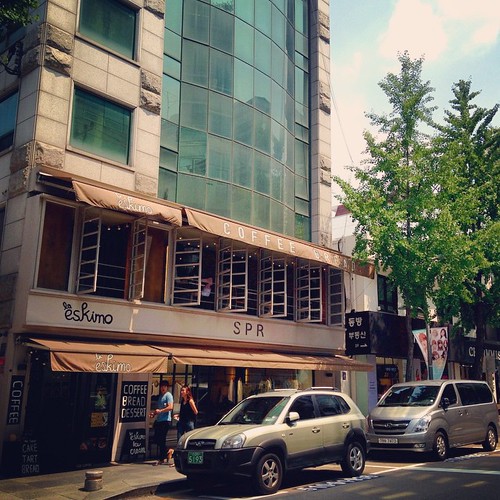  ...     #Seoul #Street #Cafe #Coffee #Break ©  Jude Lee