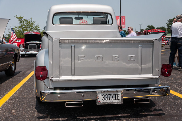 ohio ford f100 fourthofjuly oh july4th carshow 1952 independanceday columbussquare 2015 classiccarshow 6thannual obetz brianmuncy muncybryahoocom photographedbybrianmuncy debranappier photographedbybrianmuncycolumbuscolumbus