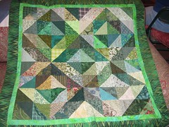 Green quilt with both borders