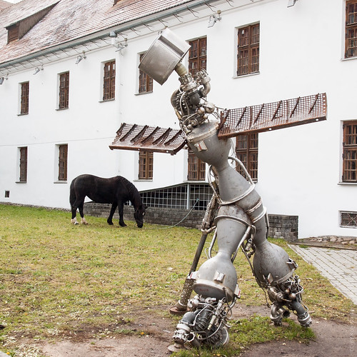 Robot and Horse in Old Town ©  Konstantin Malanchev