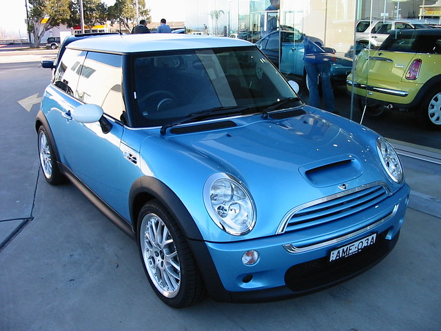 blue mini coopers minicoopers r50 electricblue