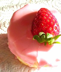 strawberry cupcake 2