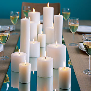 Wedding Candle Centerpiece Photo Courtesy of wedding candle decor on Flickr