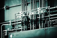 Steel pipes (by monkeyc.net)