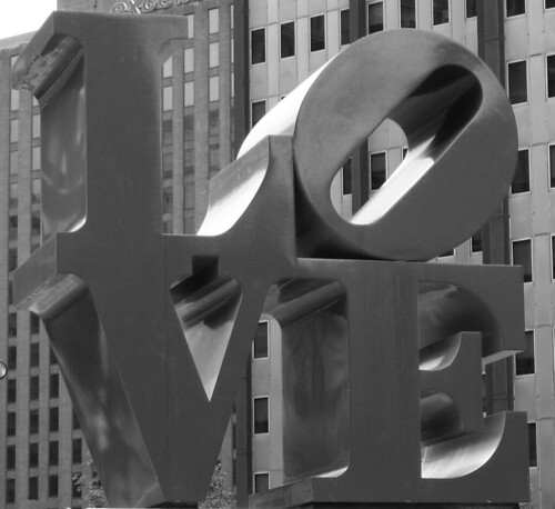 black and white pictures of love. Love Park. A lack and white
