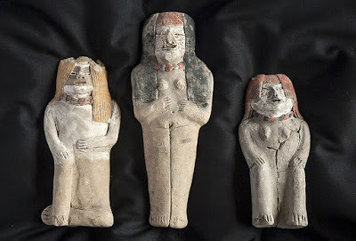 3,800-year-old statuettes found in Peru