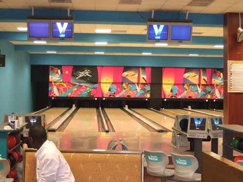The most modern thing in Sudan... a bowling center, of course. by MemPics.