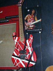La Guitarra Frankenstein de Eddy Van Halen, foto por cleverswine