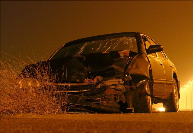 kuwait carwreck crash accident wreck damage nissan maxima geolat289429 geolon481807 geotagged