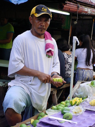  cebu man mango green vendor street Pinoy Filipino Pilipino Buhay  people pictures photos life Philippinen  菲律宾  菲律賓  필리핀(공화국) Philippines    