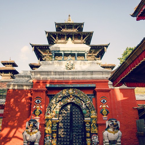   2009   ...   ...       #Travel #Memories #2009 #Kathmandu #Temple #Statue #Gate #PrayForNepal ©  Jude Lee