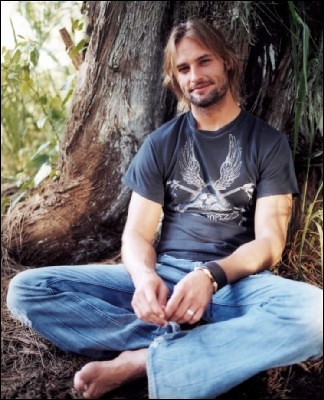 All recent and upcoming movies featuring Josh Holloway.