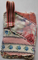 Fabric artist trading card sewn by @ihanna #ATC #scraps
