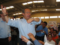 Felipe Calderon campaigning