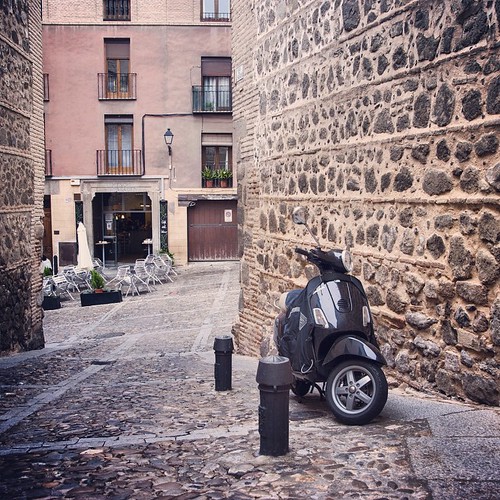 2012     #Travel #Memories #Throwback #2012 #Autumn #Toledo #Spain    ...  #Old #City #Town #Back #Street #Outdoor #Cafe #Scooter #Bike ©  Jude Lee