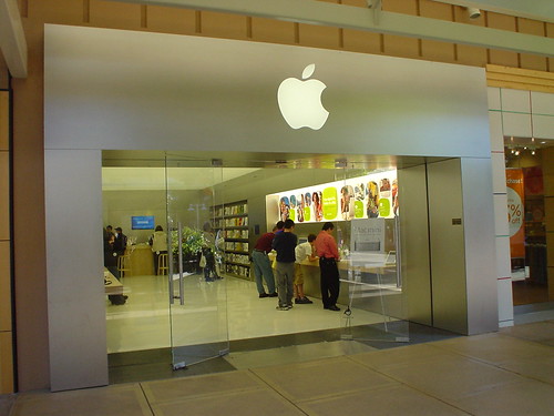 Apple Store at Stanford