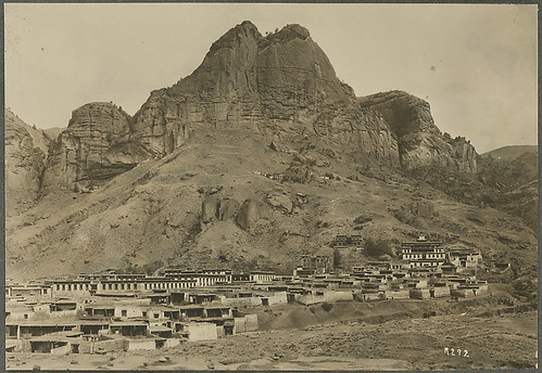 Ragya monastery, Gansu, 1925