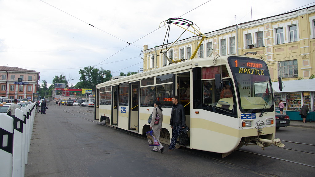 : Irkutsk tram 71-619KT 225