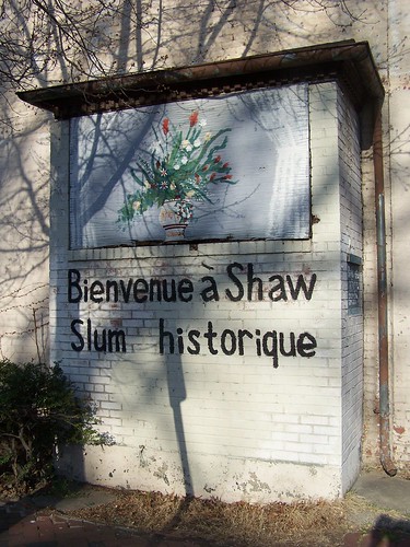 Bienvenue a Shaw Slum historique, 1600 block 9th Street NW, east side
