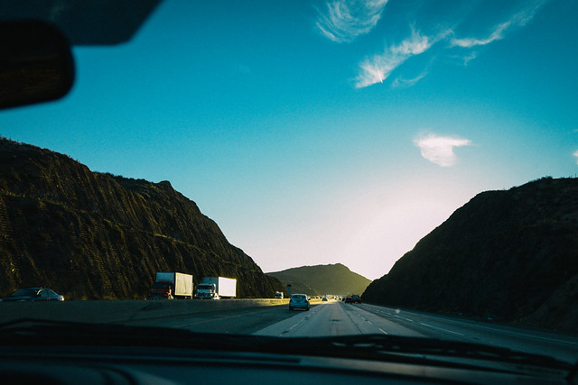 california road trip summer sky cloud mountains cars sunrise la nikon highway jeep compass d800 2470mm