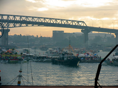 sinulog 2006 - fluvial parade ferries