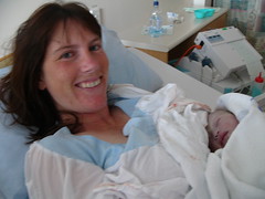 20060121a Kathleen Isabel Hamilton (And Mum), born 200601211900